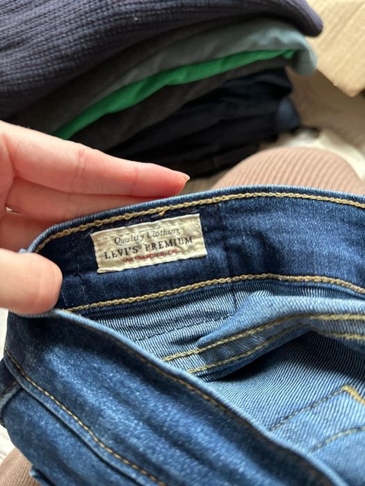 Jeansy z wysokiem stanem rurki Levis W29/L30