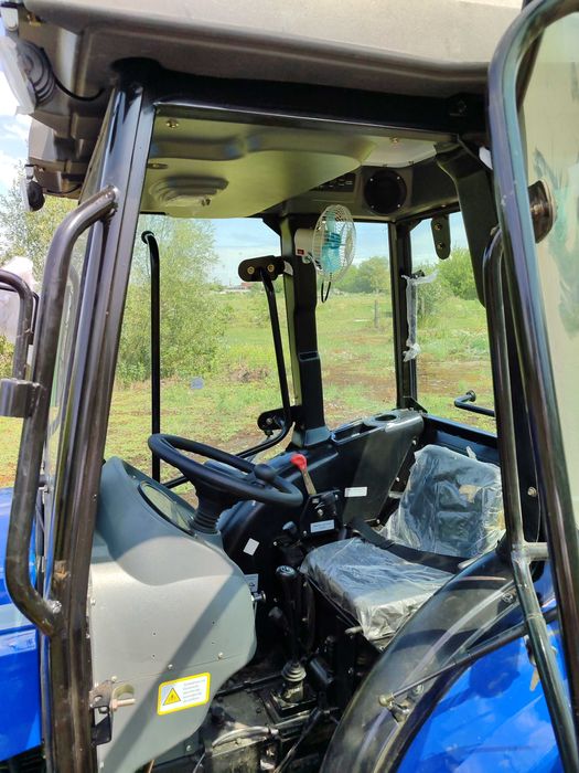 Трактор Джинма 404 CN заводская кабина 40 л.с.