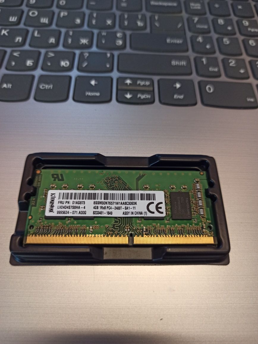 Модуль пам'яті Kingston DDR4 4Gb 2400 MHz SODIMM (LV24D4S7S8HA-4)