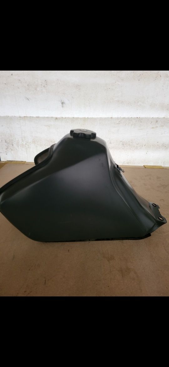 Suzuki dr650se zbiornik paliwa