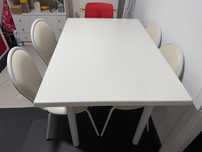 Mesa com 4 cadeiras