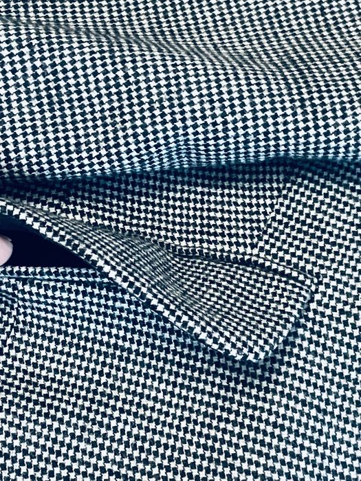 Елегантний костюм Intrend від МaxMara