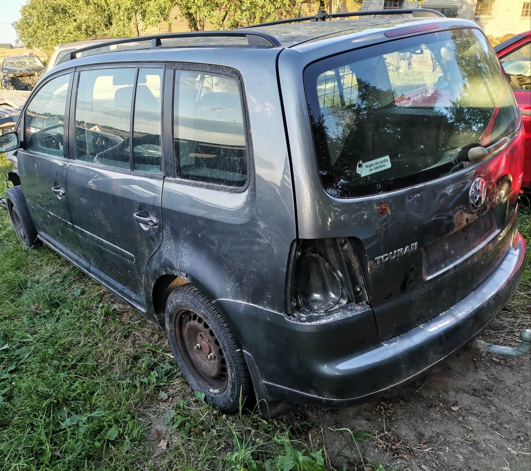 Vw touran 2.0 tdi silnik AZV skrzynia hdv kolor ld7x na części szyba