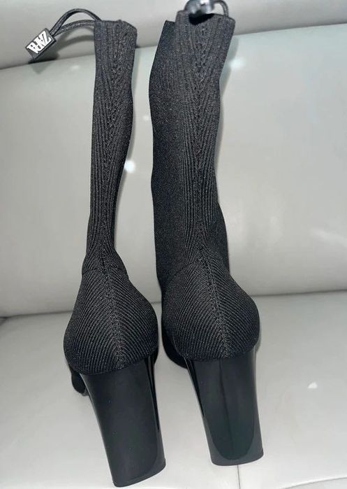 Skarpetkowe botki Zara, 39