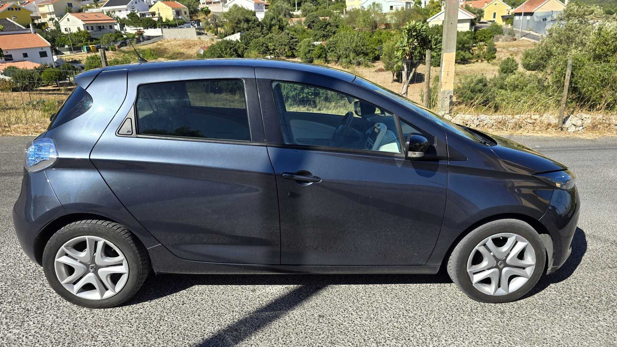 RENAULT Zoe 41khw 92 cv 2018 (c/ Bateria própria)