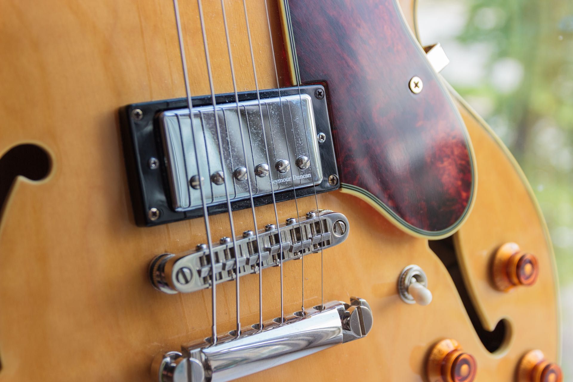 Epiphone Sheraton II (ES-335) + Seymour Duncan + преміум-чохол Mono
