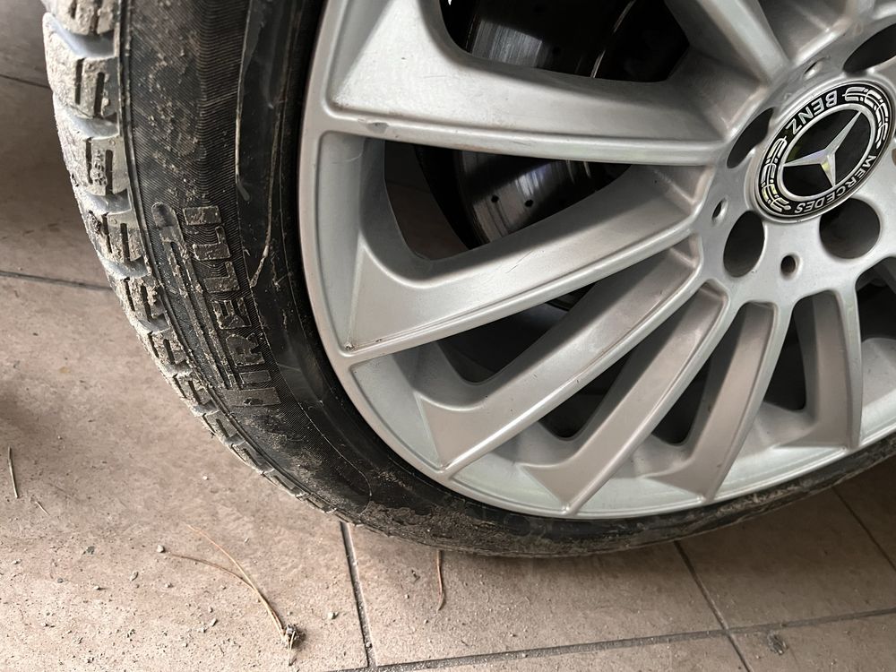 Felgi Mercedes 18’ opony zimowe Pirelli