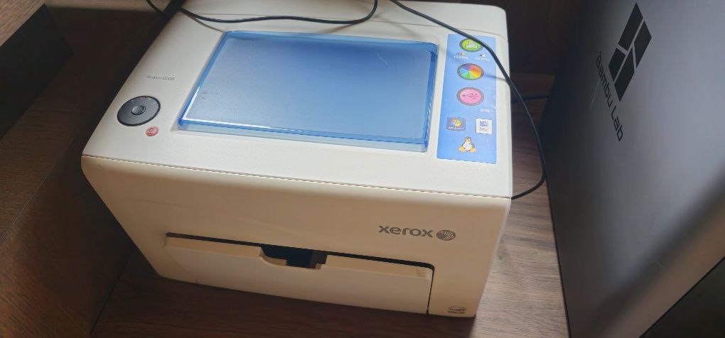 Принтер Xerox Phaser 6000