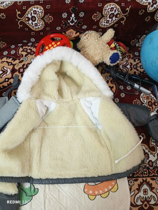 Продам. Зимовий комбінезон на хлопчика від 0 до 1.5 року