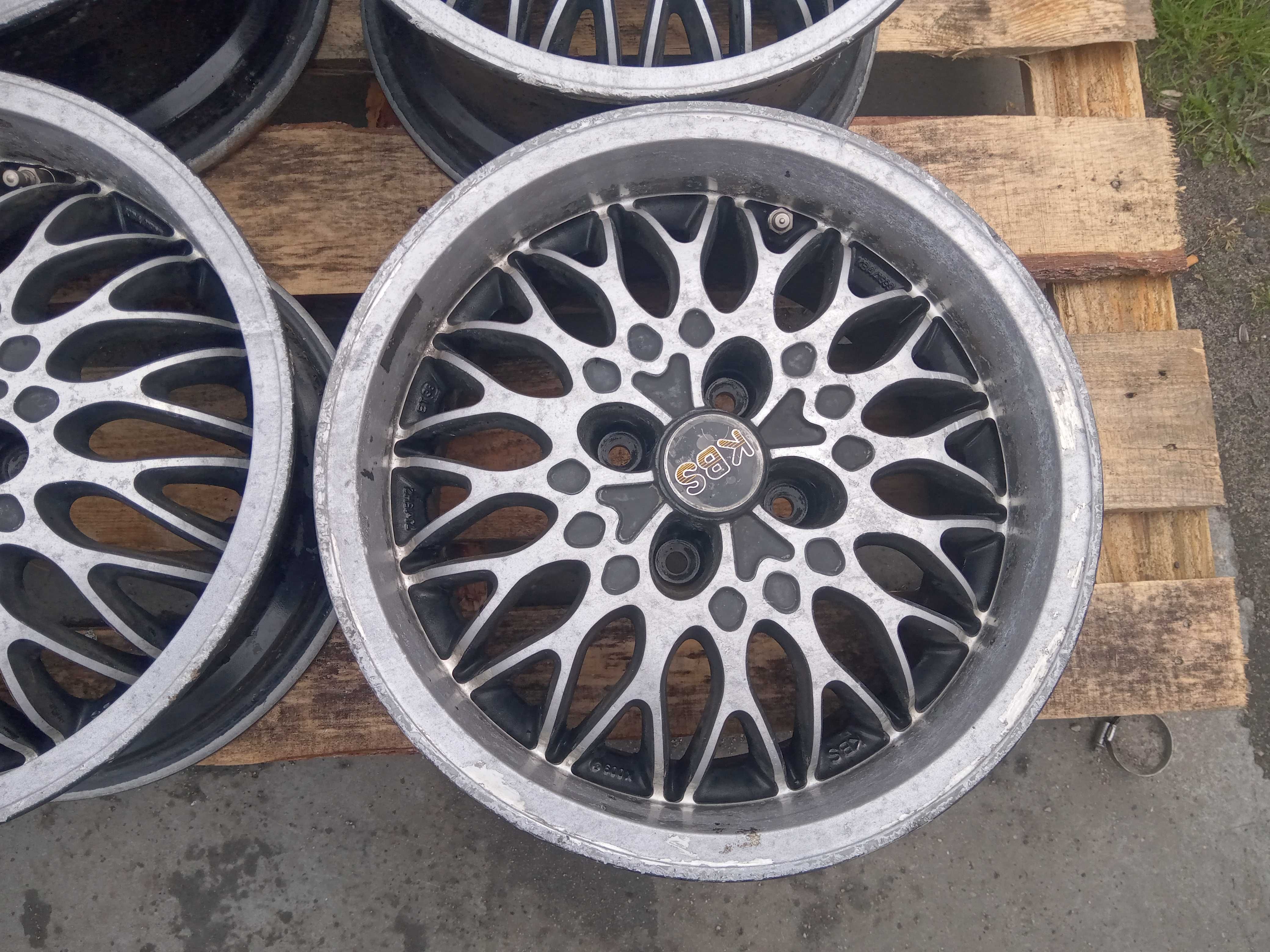 Komplet Felg Aluminiowych KBS 7jx15 ET38 4x100 Golf GTi E30 Astra