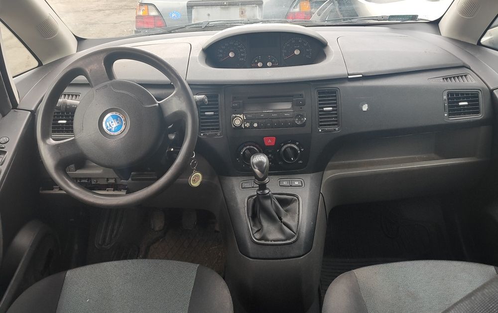 Fiat idea maska przód