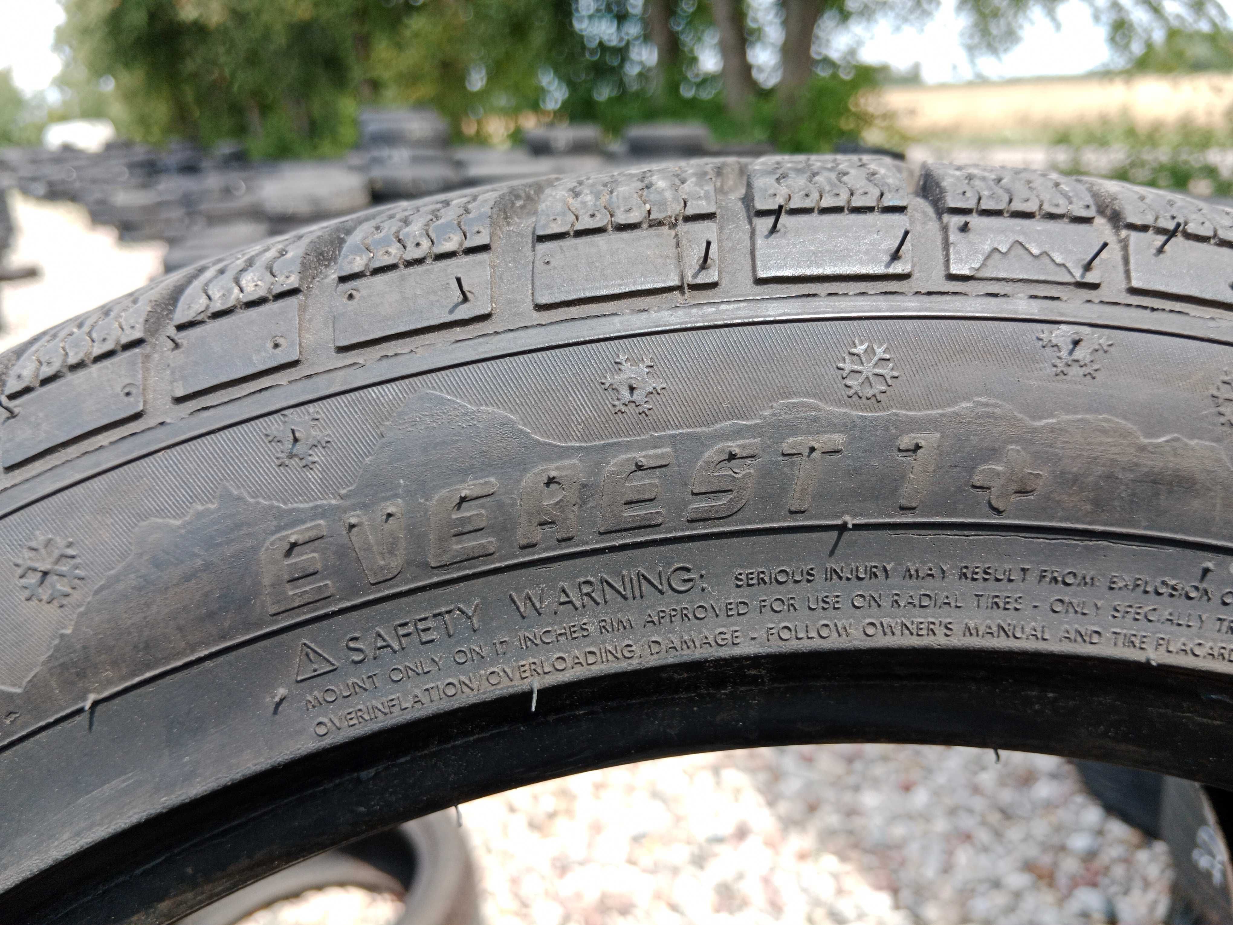 Opona używana zimowa 225/45R17 Syron Everest 1+ 1szt.