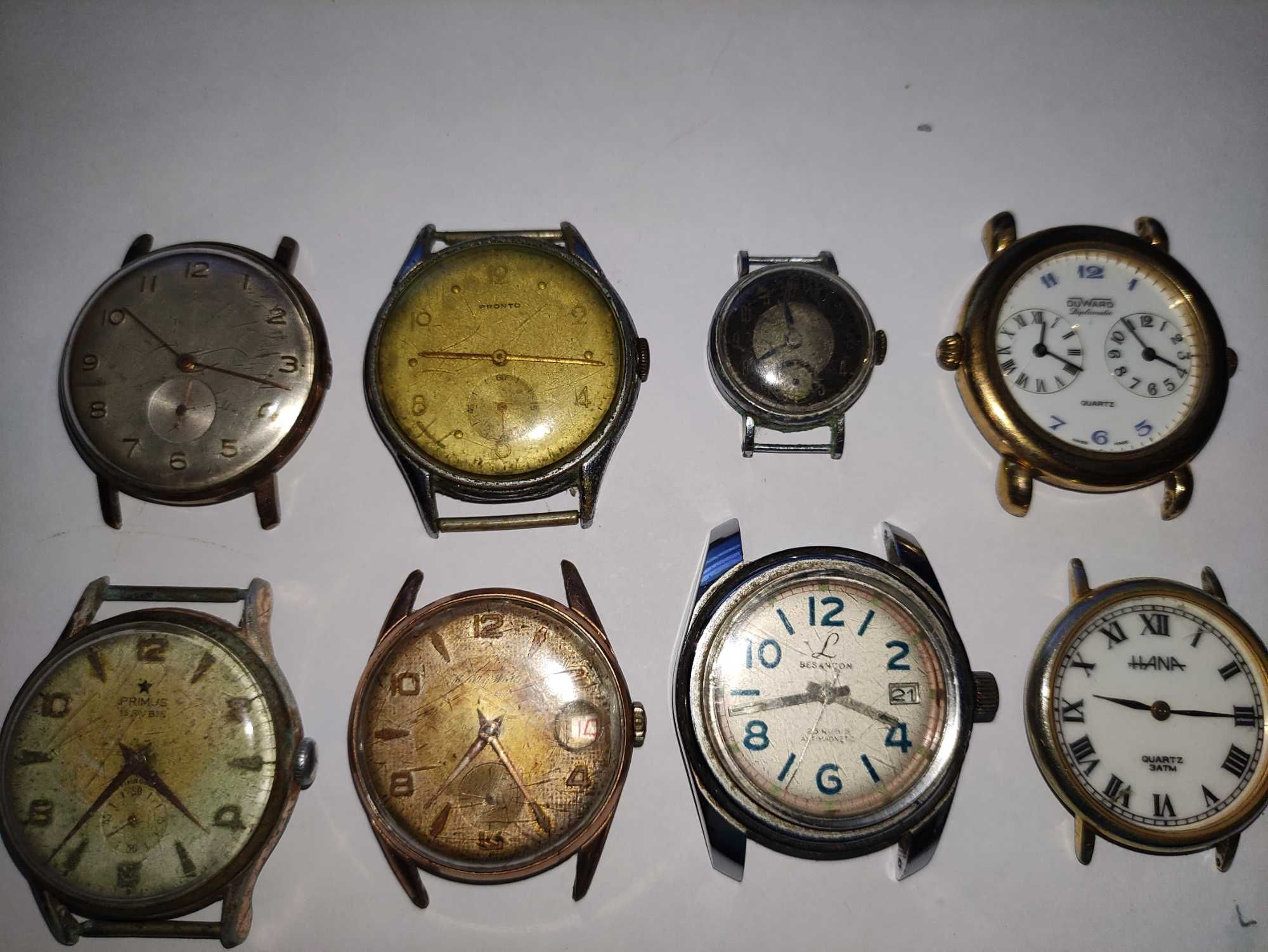 Vários relógios antigos corda e sem ser corda