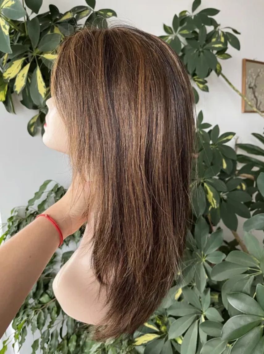 Przepiekna cieniowana peruka braz z pasemkami 100% naturalne wlosy