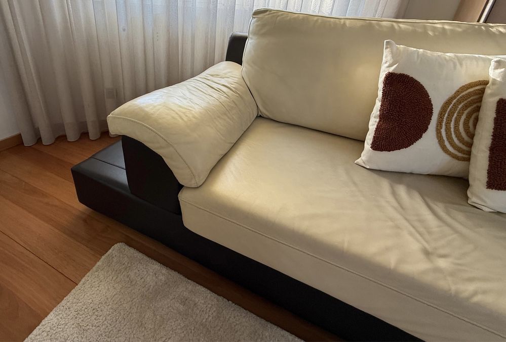 Sofá em pele, chaise longue