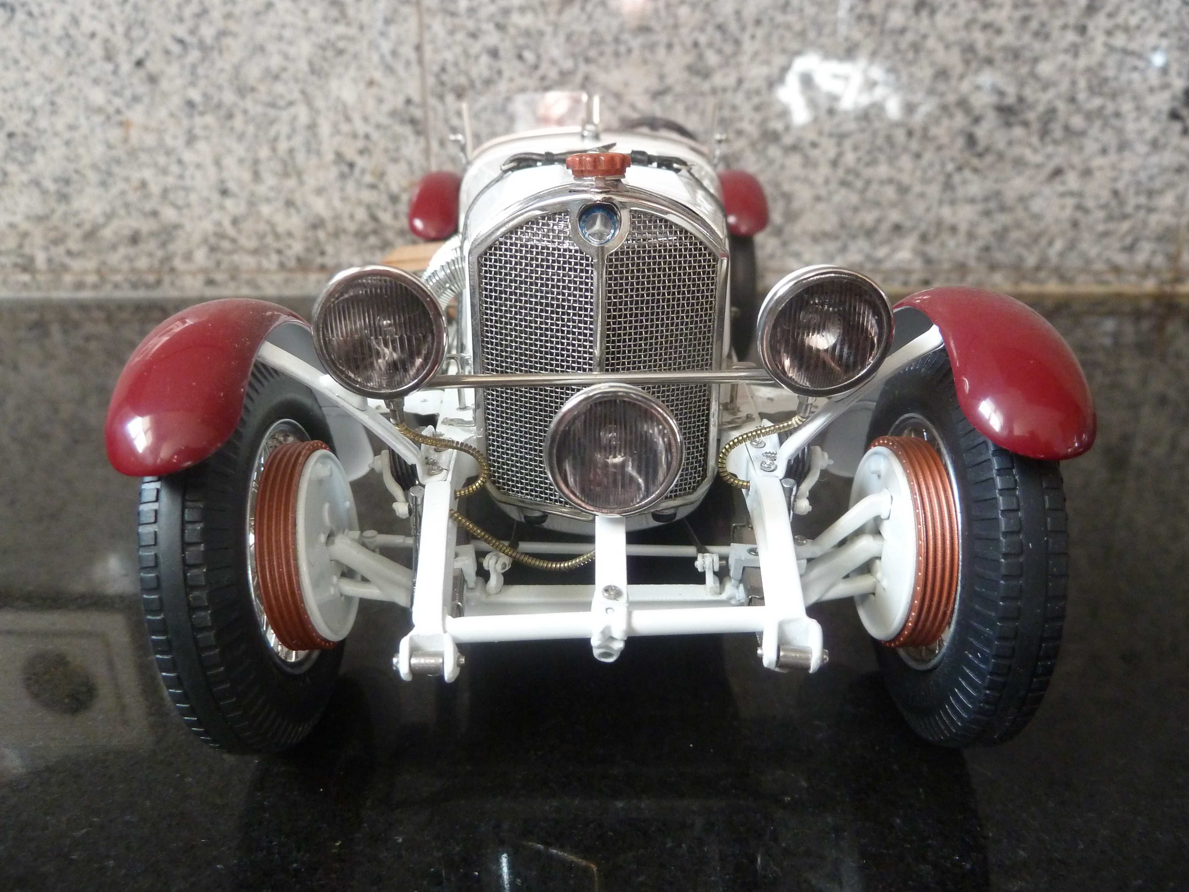 1:18 CMC, Mercedes Benz SSKL, Mille Miglia 1931, AutoArt, Minichamps