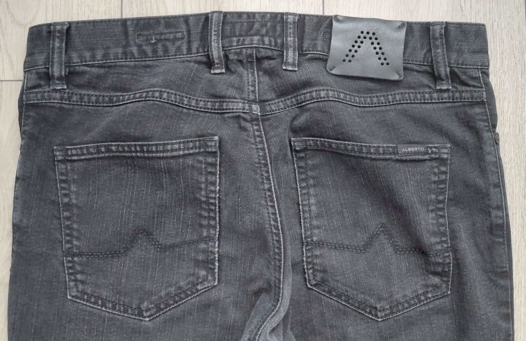 Spodnie Alberto Jeans Pipe T400 32x30 Regular SlimFit dżinsy biznesowe