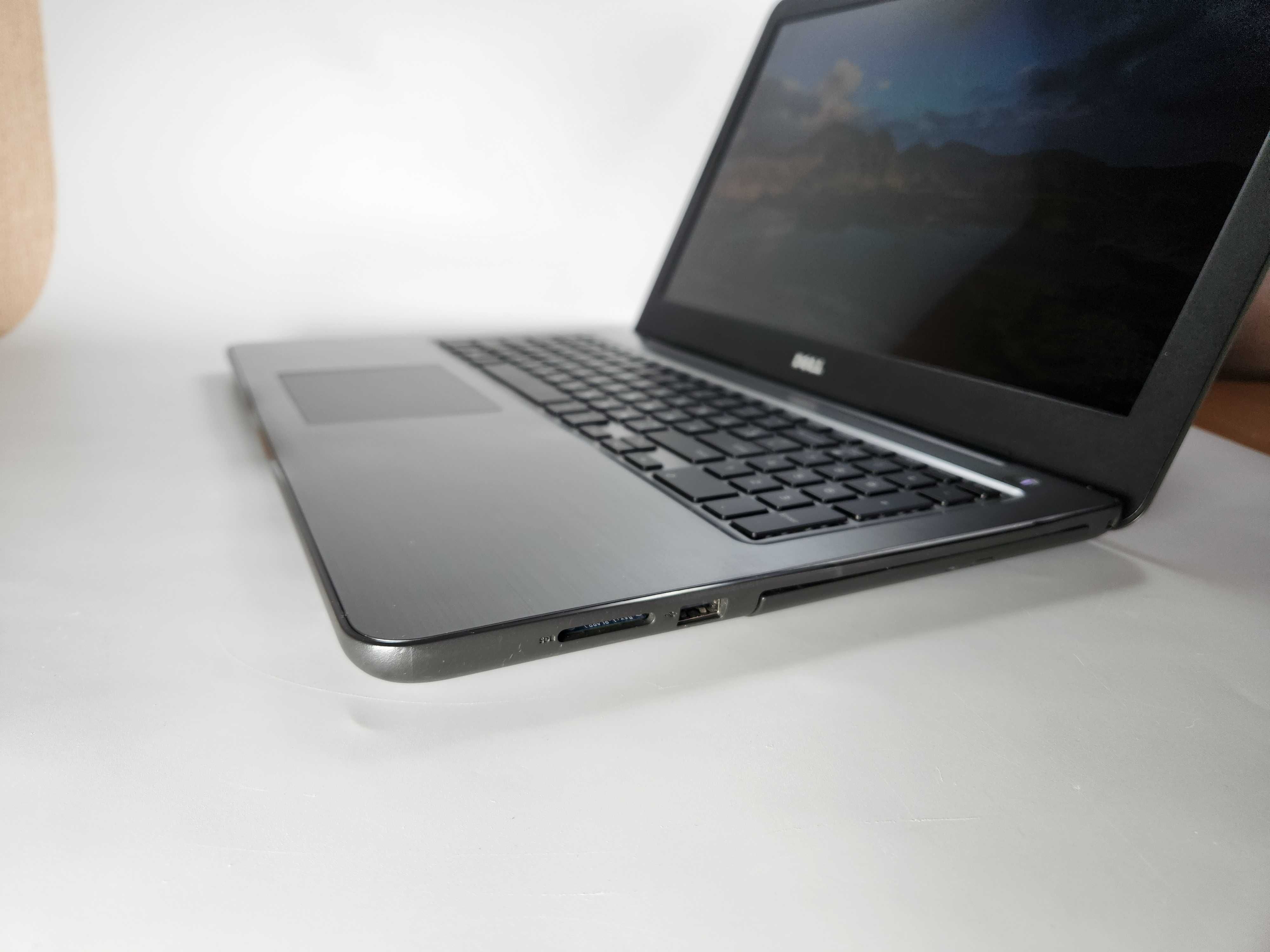 Dell Inspiron 5565 AMD A12, 15,6' FHD ОЗУ 16 Gb, SSD 128 GB+500, R7