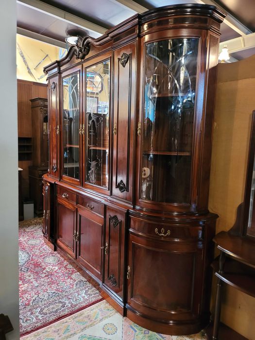 Excelente móvel de sala em madeira maciça - óptimo