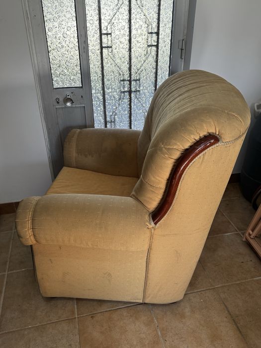 Sofá poltrona em bom estado
