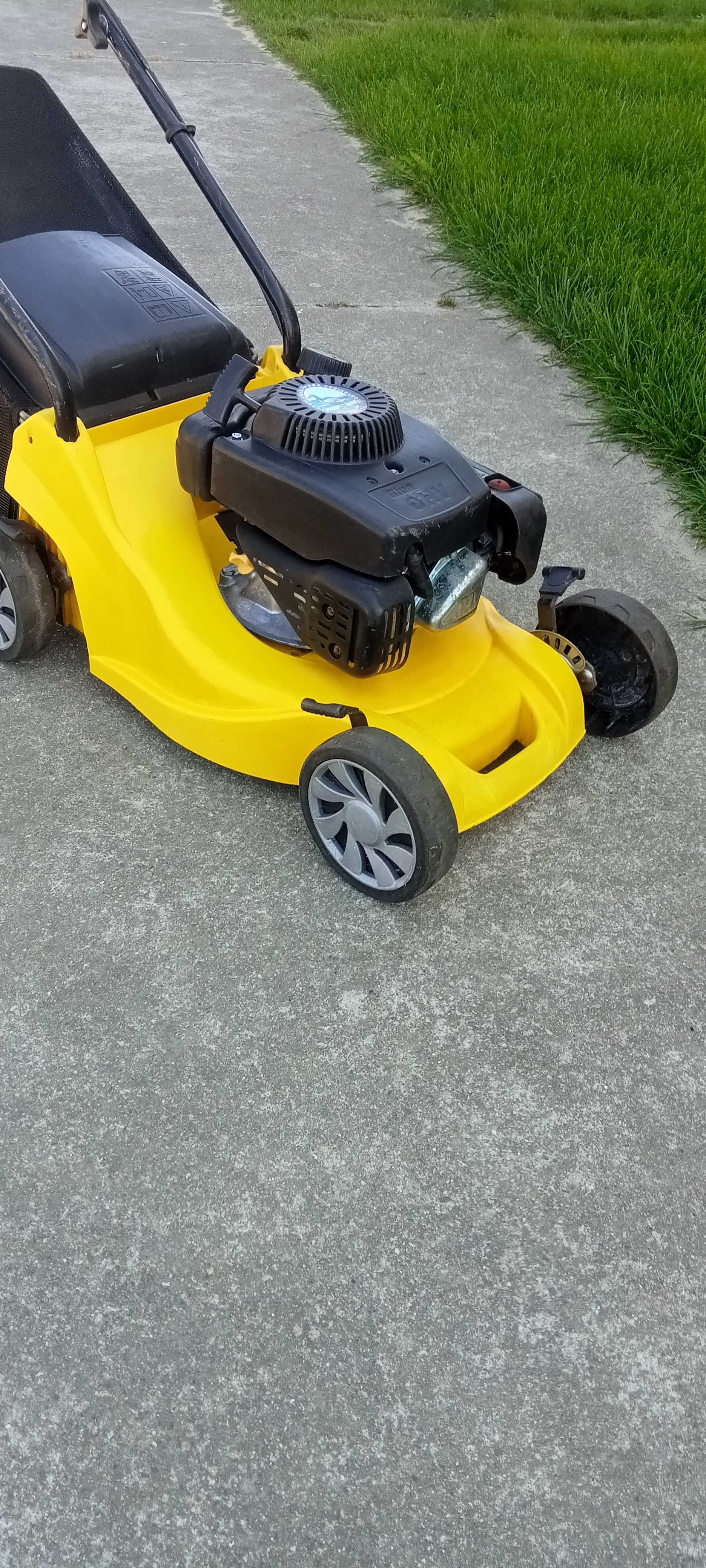 kosiarka spalinowa lider transport