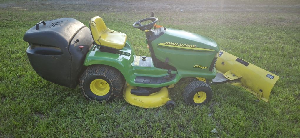 John deere ltr 166