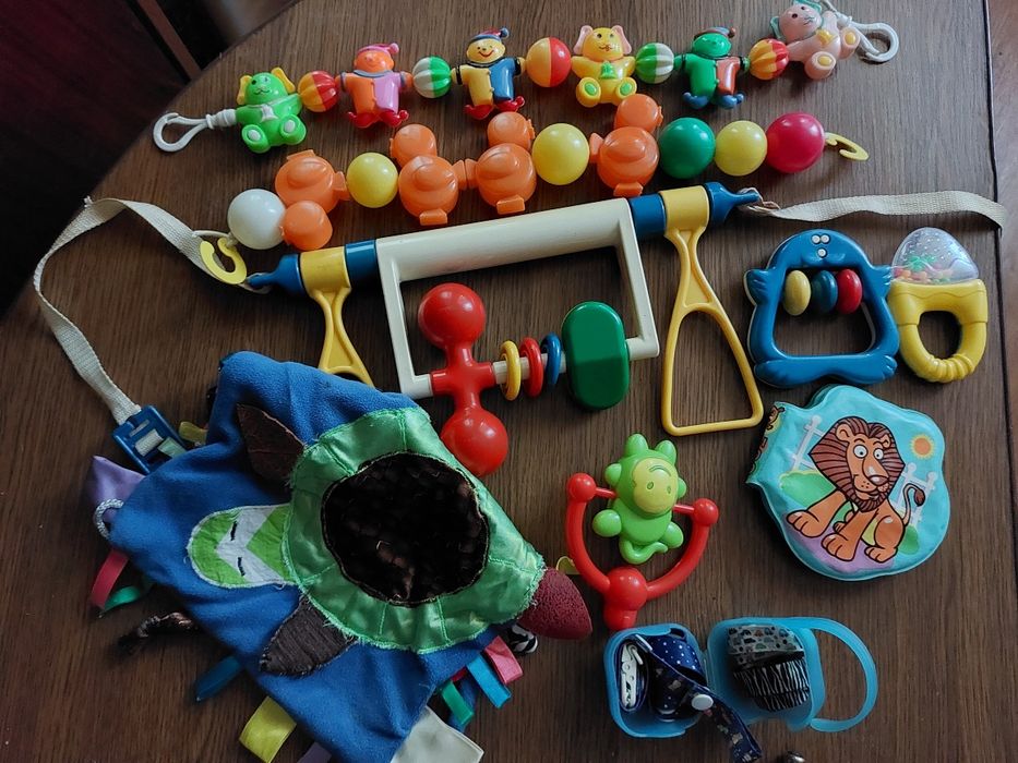 Іграшки для немовлят