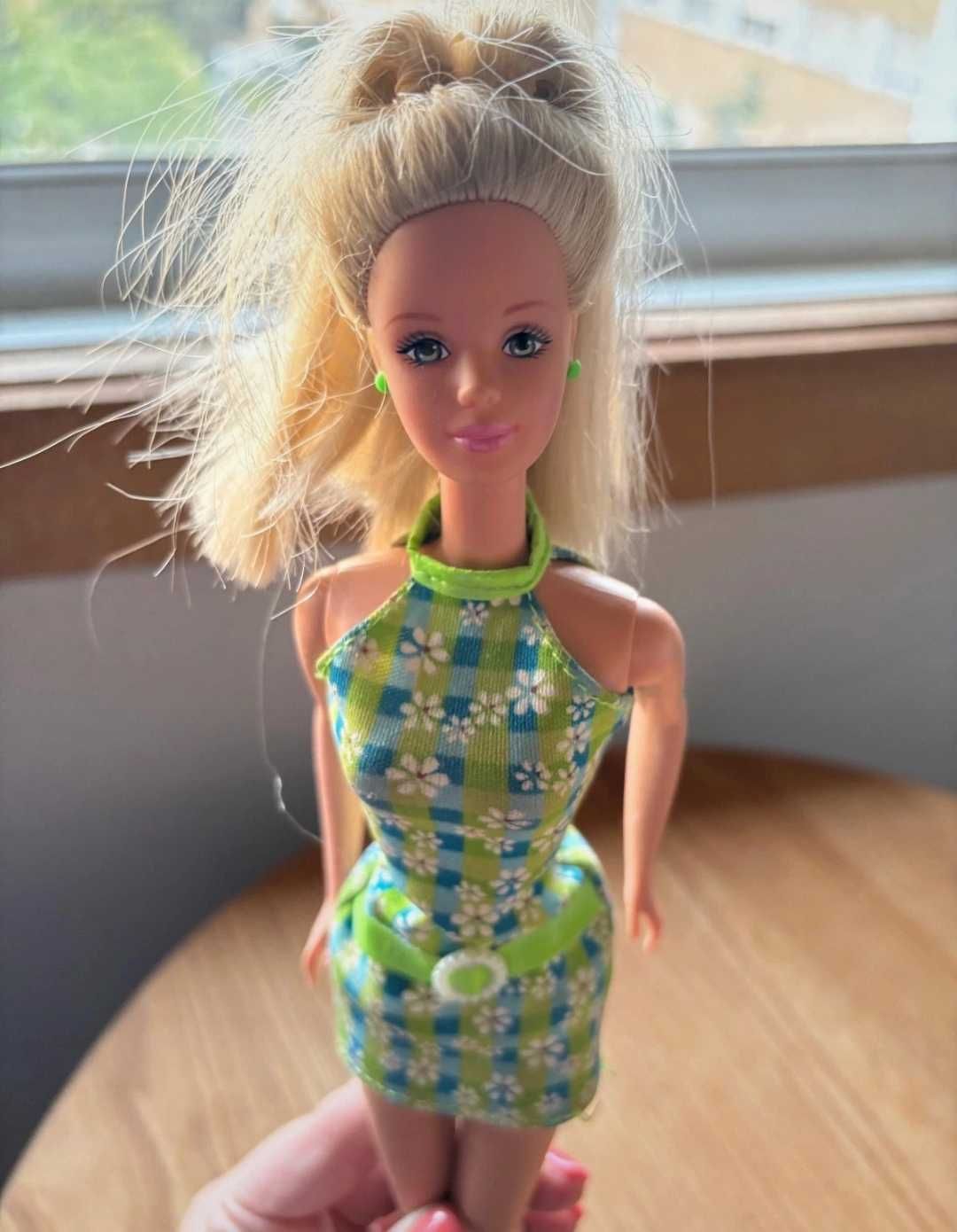 Barbie Pretty in Plaid