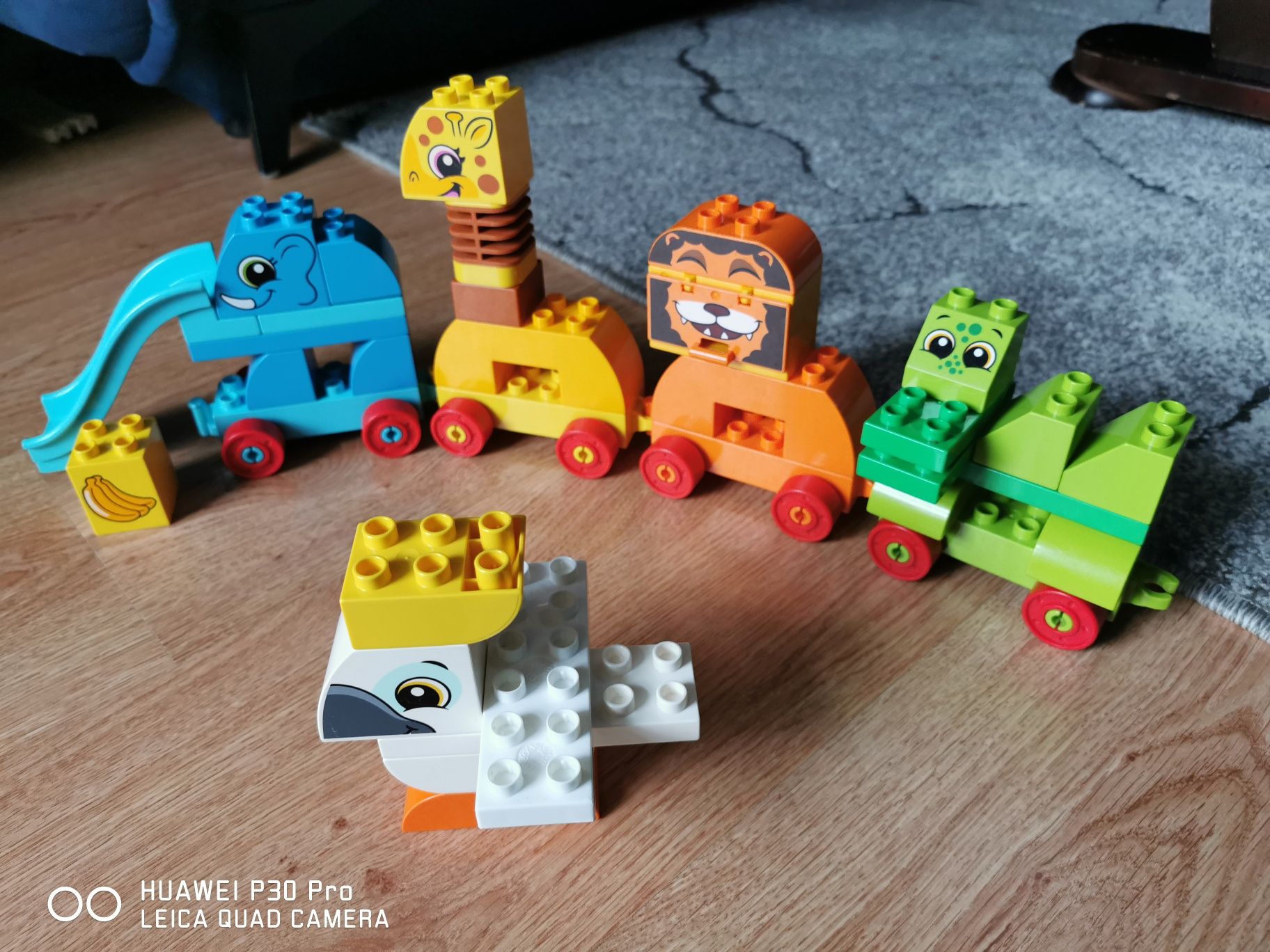 Pociąg ze zwierzątkami Lego Duplo 10863