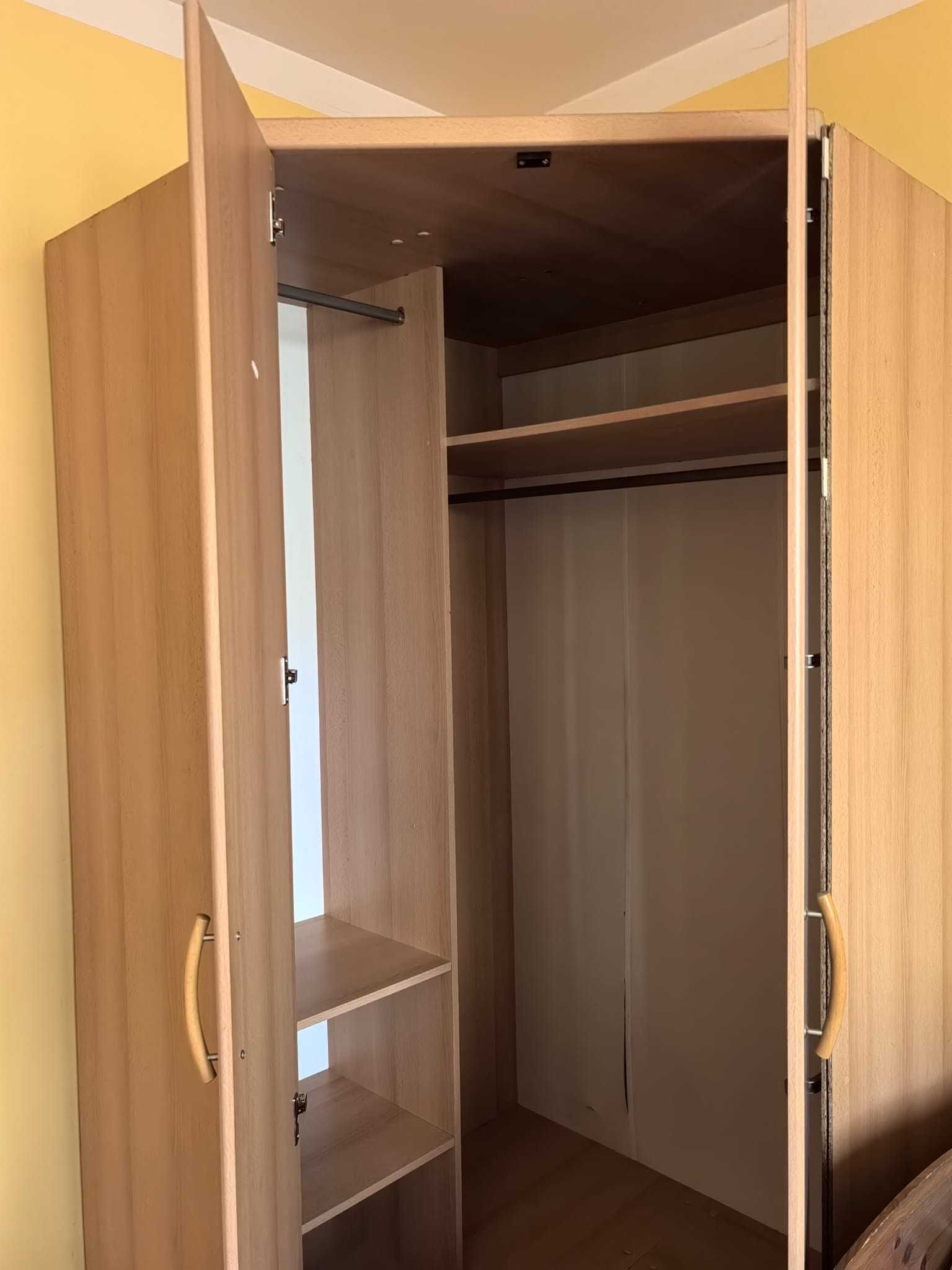 Szafa narozna pojemna