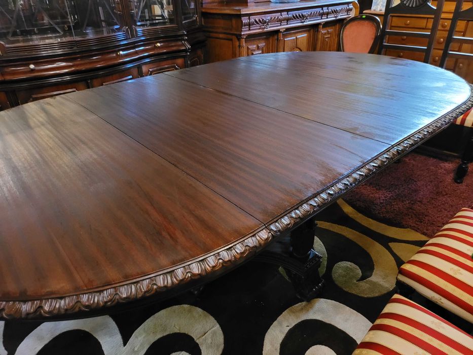 Mesa de sala em madeira maciça - extensível - Só a mesa as ca