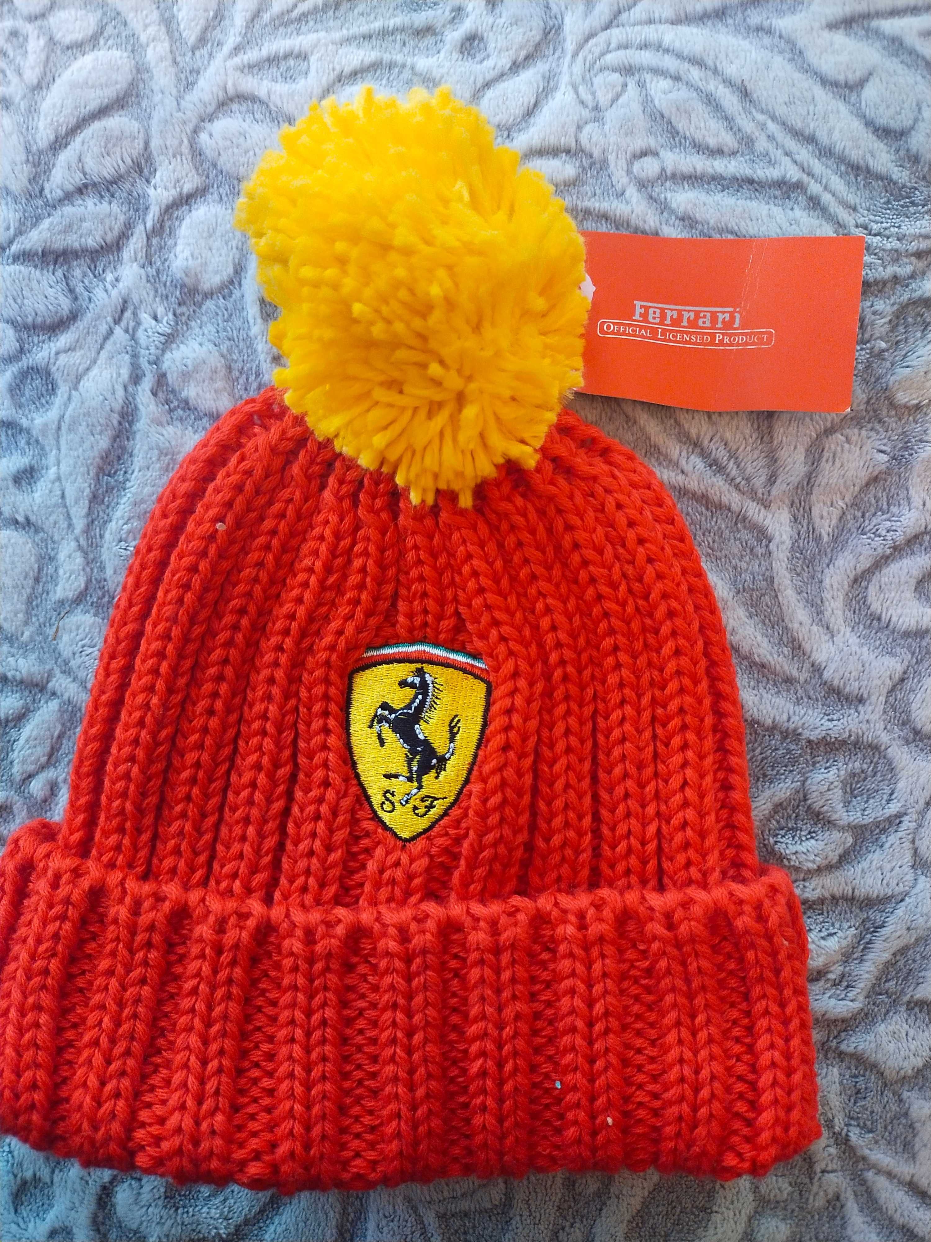 Czapka Ferrari wraz z szalikiem dla dziecka 2-6 lat