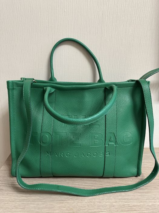 Marc Jacobs the tote bag