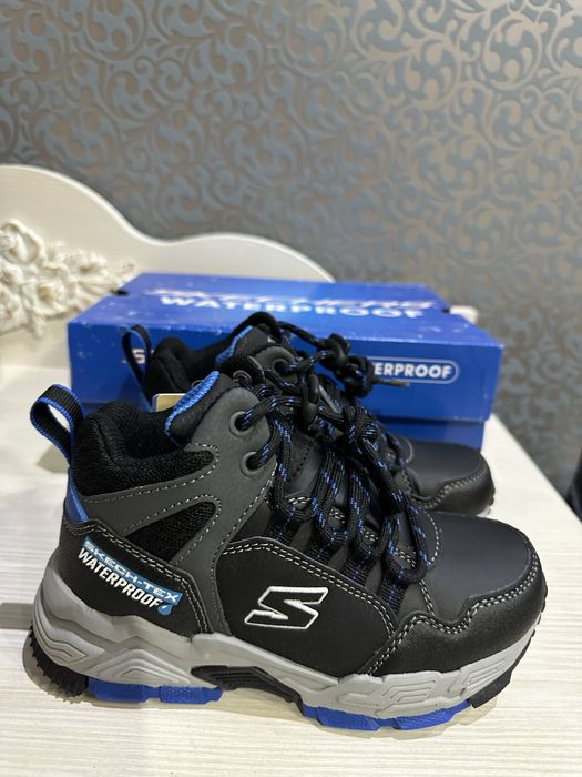 Демісезонні чоботи Skechers p 27 27,5 28,5 30 32 33 33,5 35