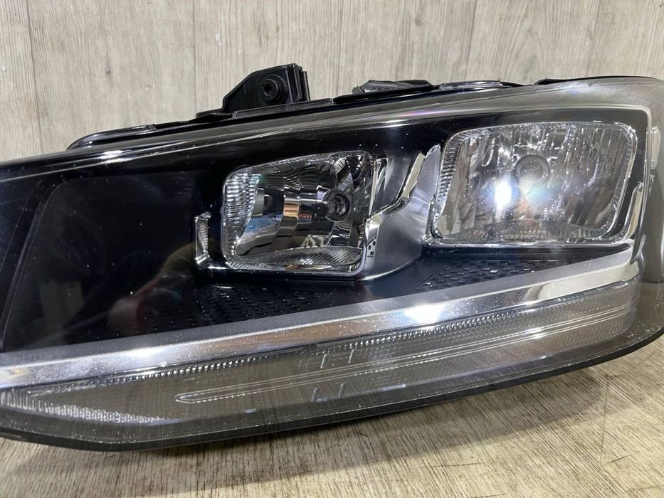 Фара передняя левая Audi Q2 ( 2016 - 2020 г. ) 81A941003