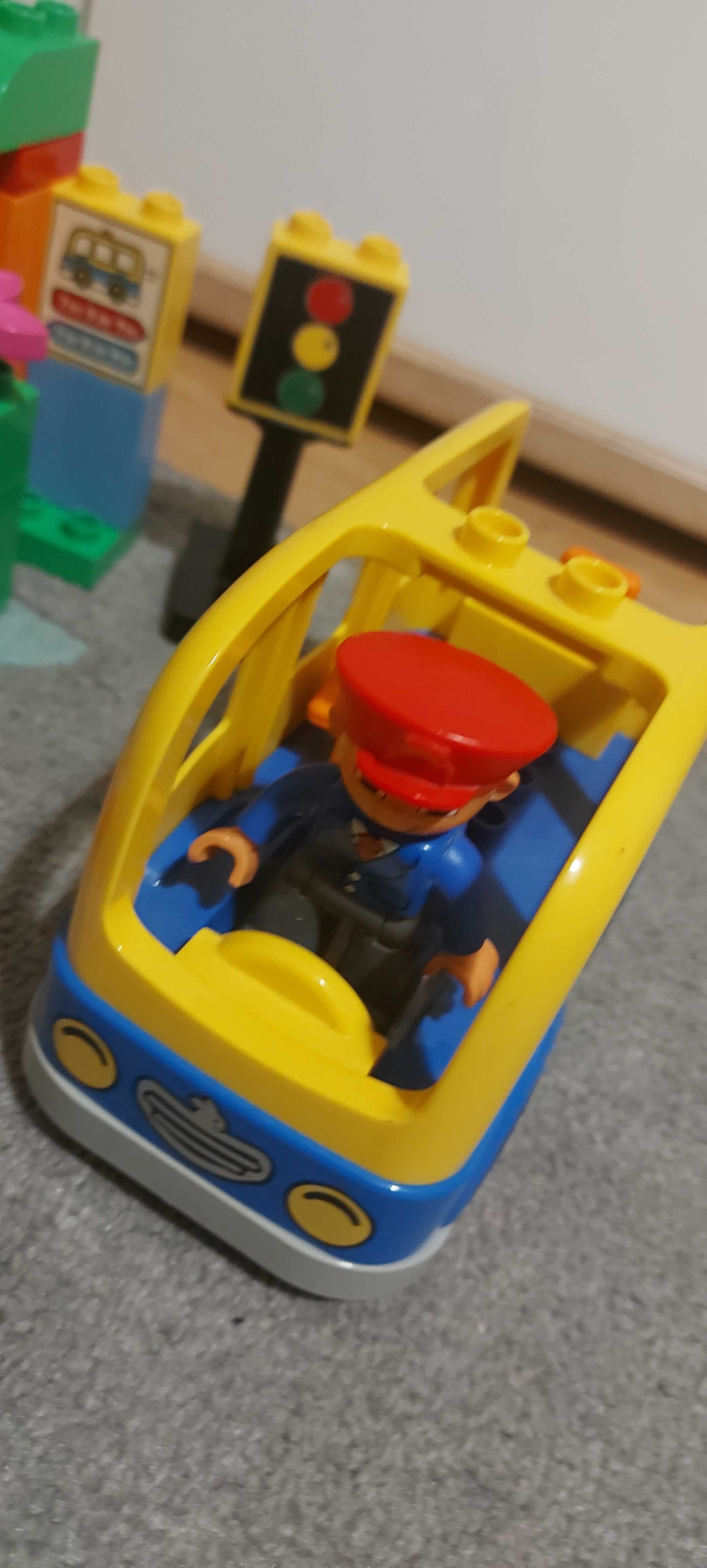 Lego duplo autobus szkolny nr 10528
