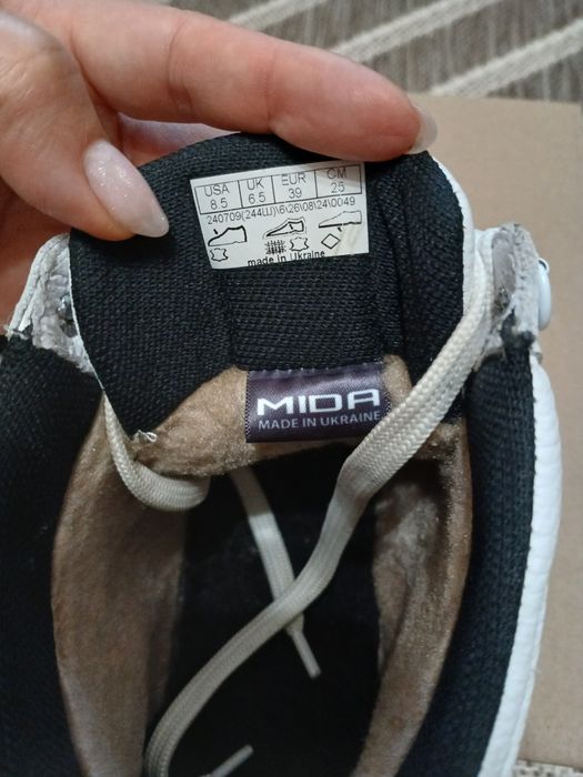 Взуття зимові кеди високі кросівки MIDA