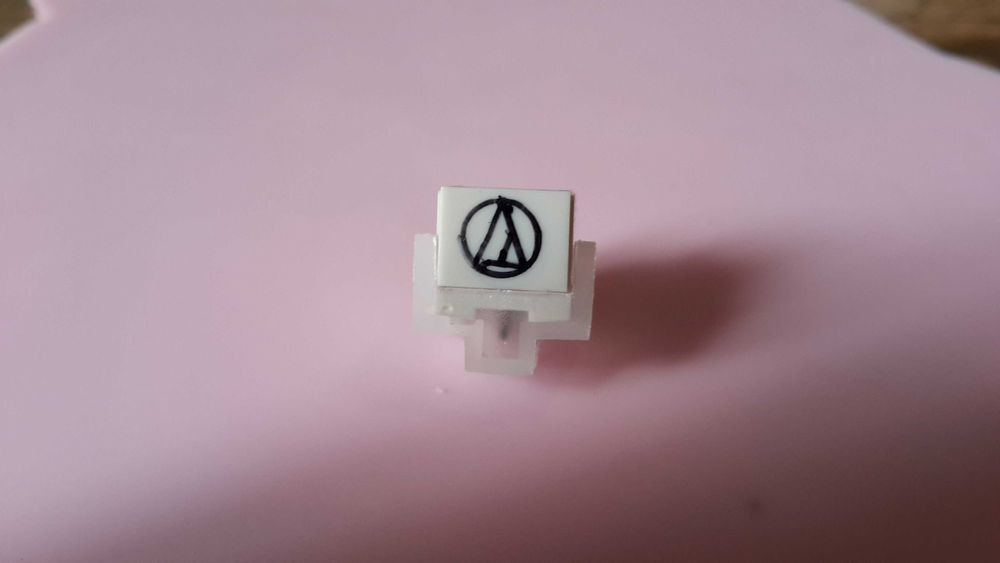 Головки для винилового проигрывателя.