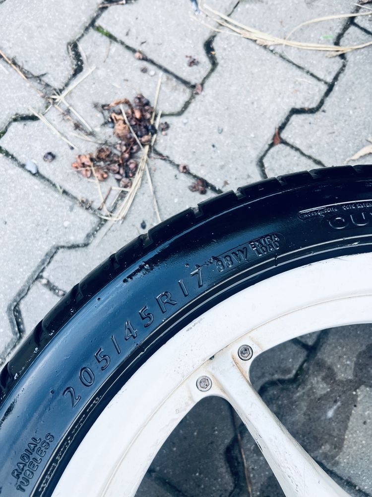 Kola Aluminiowe BK Racing R17  4x100 i 4x108 i felgi stalowe r14 4x100