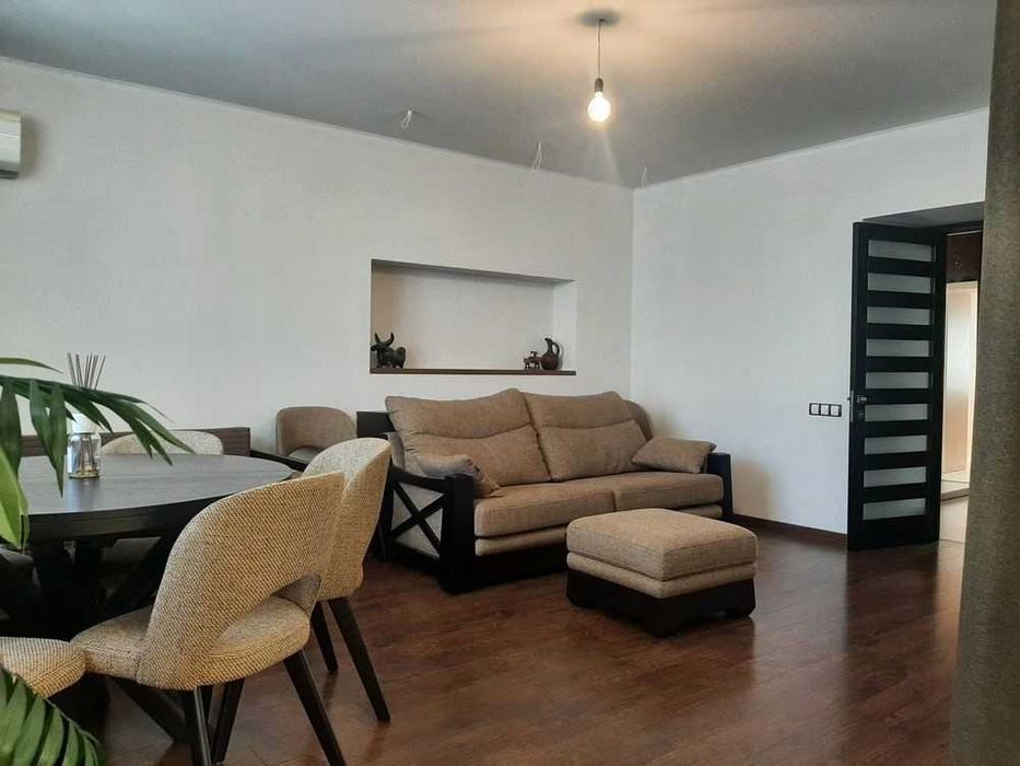 Продам двокімнатну квартиру  пр-т Шевченка 7А м. Вишгород ремонт меблі