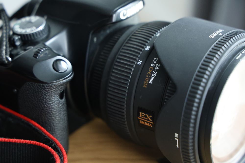 Canon Rebel XSI (450D) + Sigma 24-70mm f/2.8 EX DG HSM IF