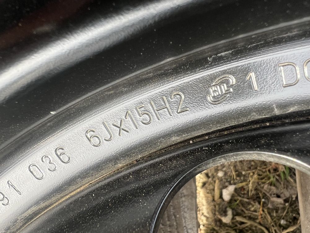 4xfelga stalowa 15” TOYOTA (5x114,3 ET39) z TPMS - demo