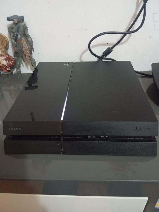 Playstation 4 vendo