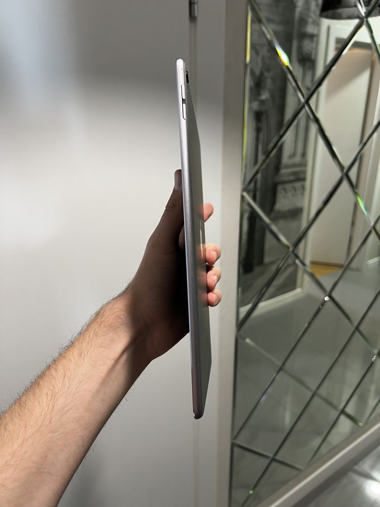 планшет Apple iPad Pro 9.7 256gb Wifi Space Gray з гарантією