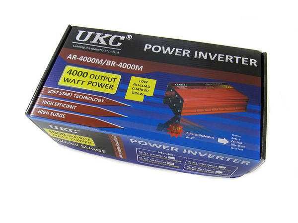 Перетворювач авто інвертор UKC 12V-220V 4000W функція плавного пуску