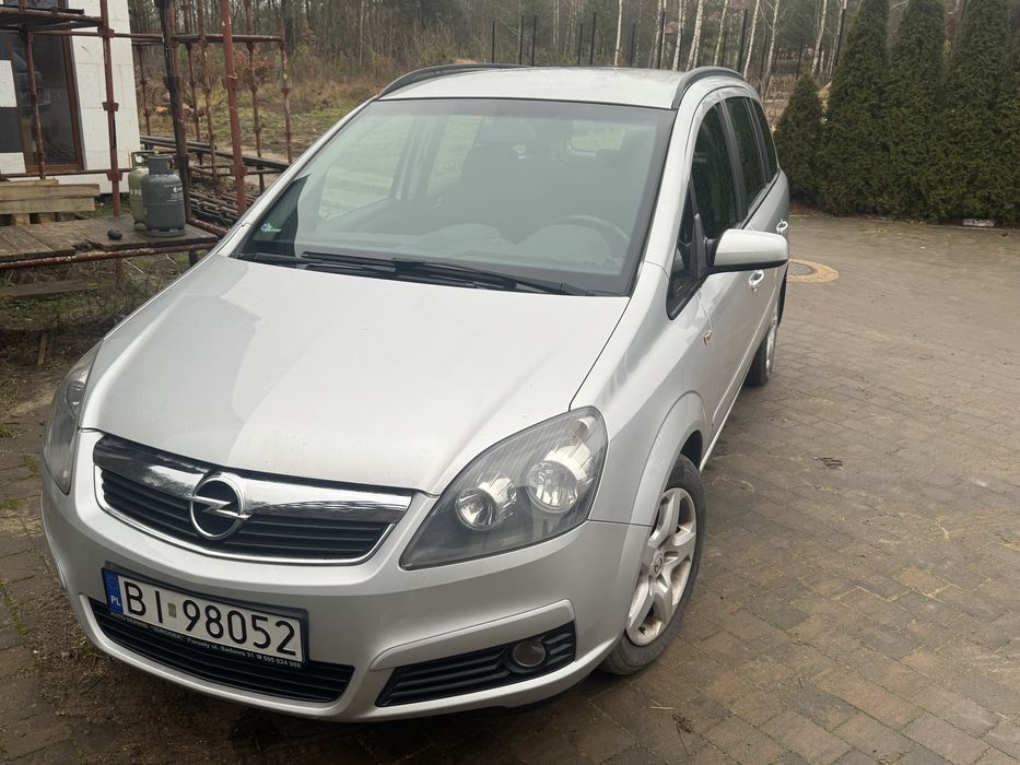 Opel zafira b 1.8b przebieg 111tys.km
