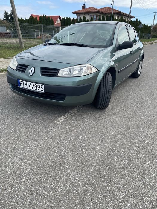 Renault Megane 2005  1.6 benzyna niski przebieg 181.000