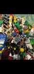 Ponad 600 minifigurek Lego , 2000g