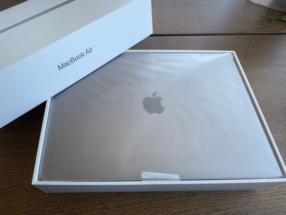 13 Inch M1 MacBook Air
