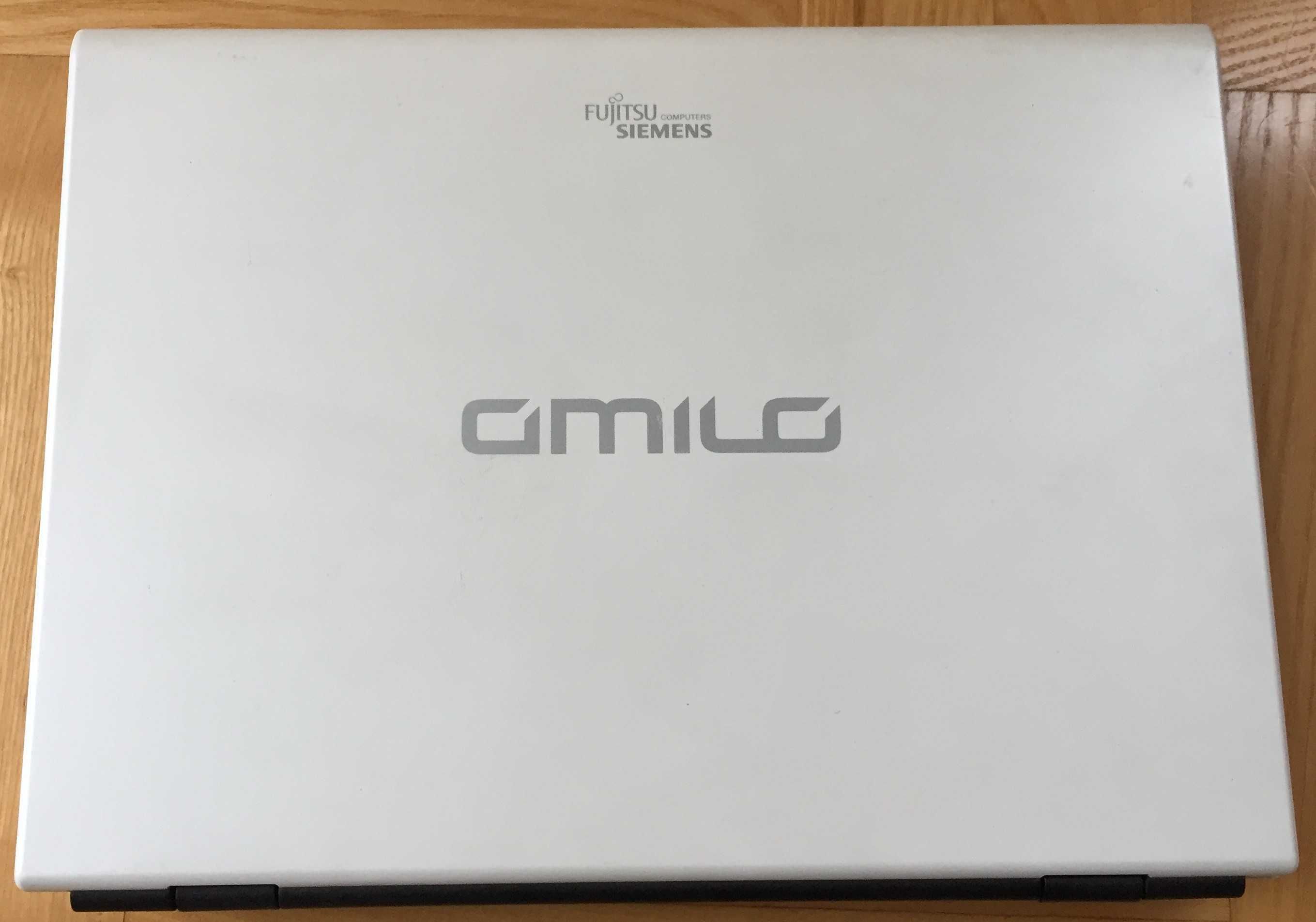 Fujitsu Siemens Amilo Si3655 4GB RAM HDD300GB P8400 2x2,26GHz